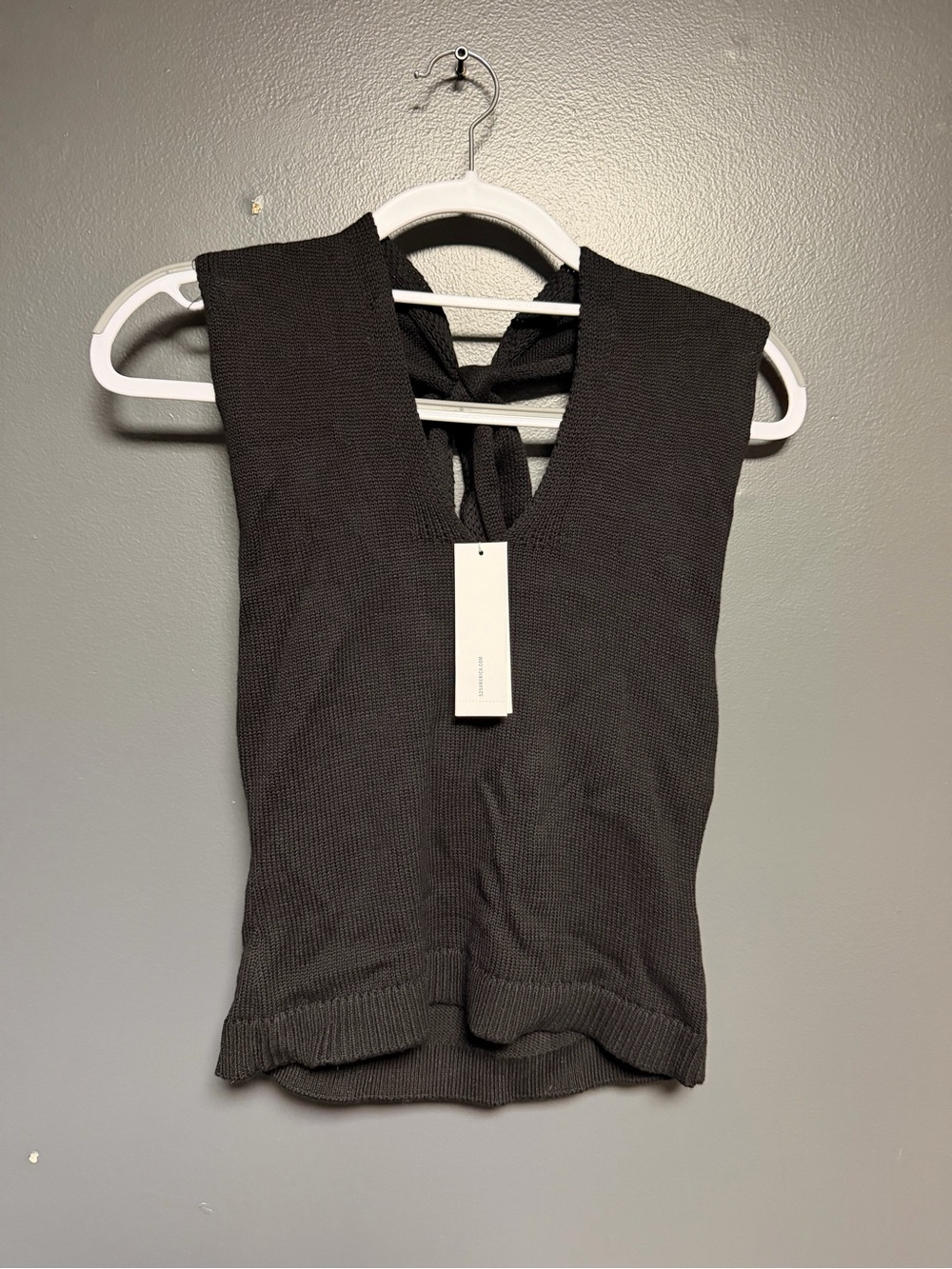 NWT 525 America Black Knit Tie Back Halter Tank Top M